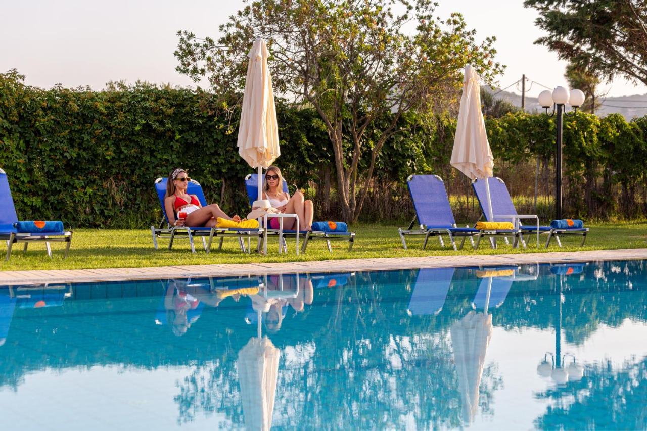 Alonia Hotel Apartments Kolymbari Dış mekan fotoğraf